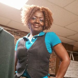 Meet your Posher, Flora